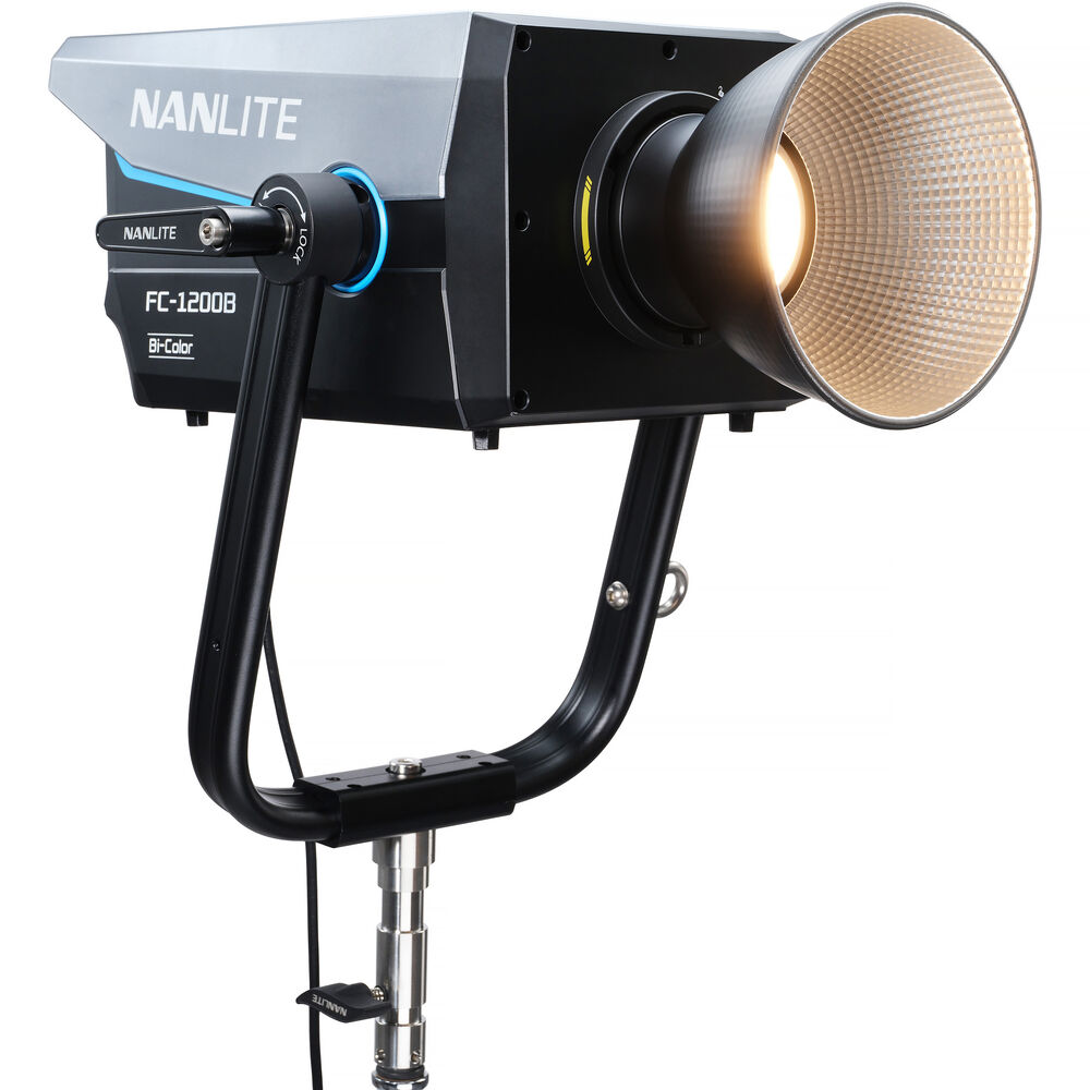 Location Nanlite FC-1200C Projecteur LED Full-Color - Pixloc